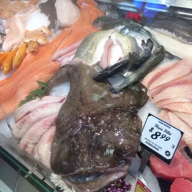 Lucky&apos;s Market