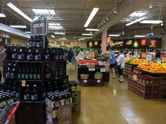 Lucky&apos;s Market