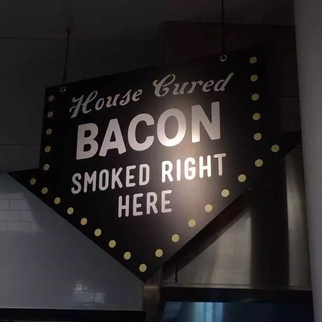Lucky&apos;s Market