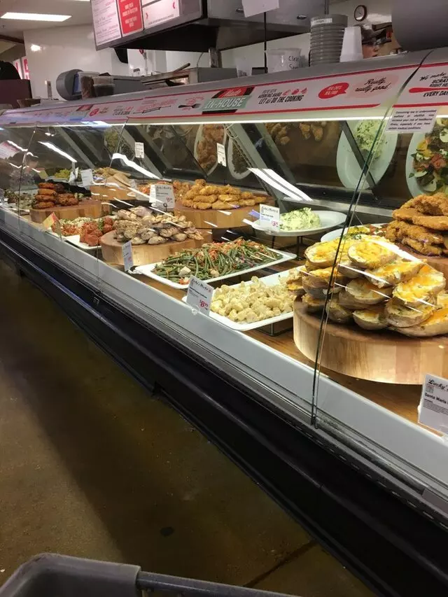 Lucky&apos;s Market
