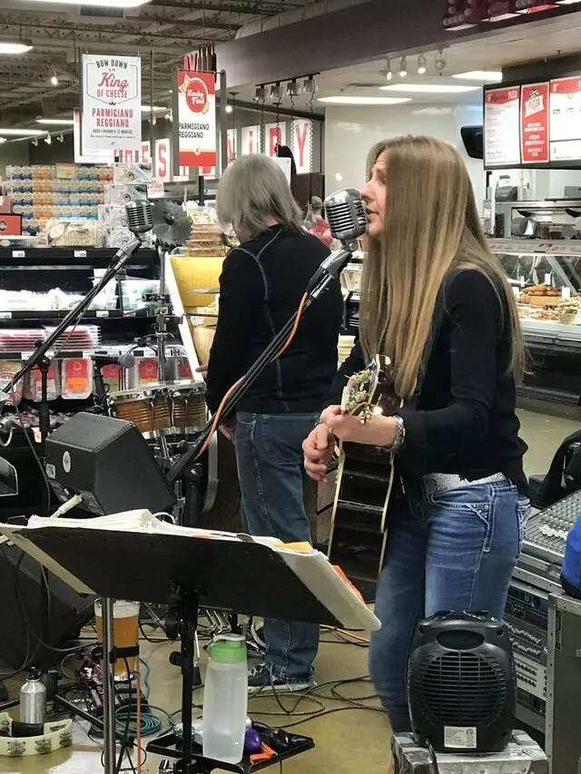 Lucky&apos;s Market