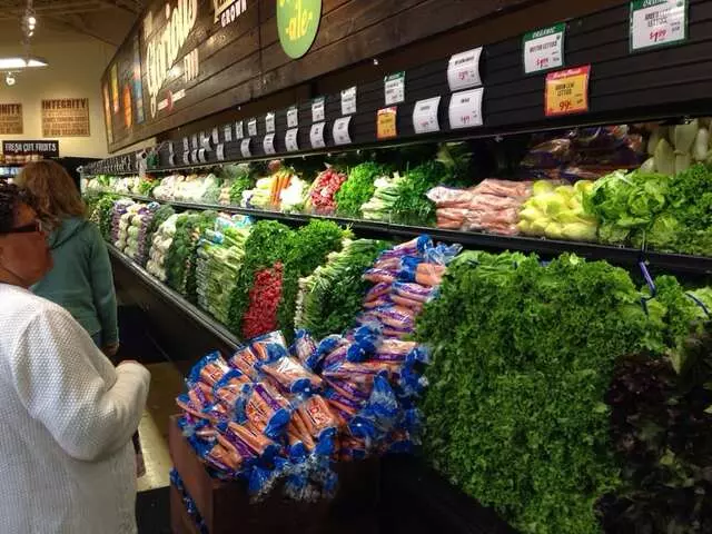 Lucky&apos;s Market
