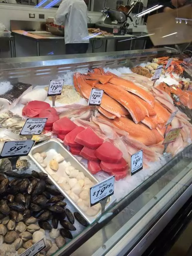 Lucky&apos;s Market