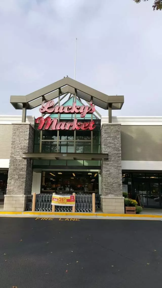 Lucky&apos;s Market