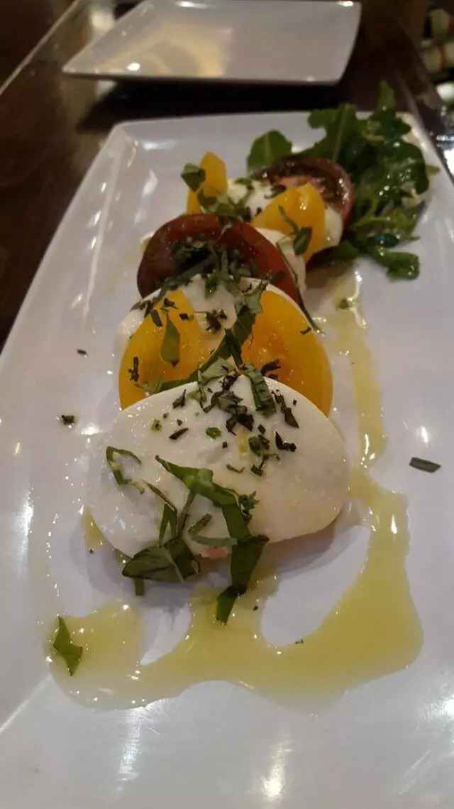 Anselmo’s Bistro & Bar