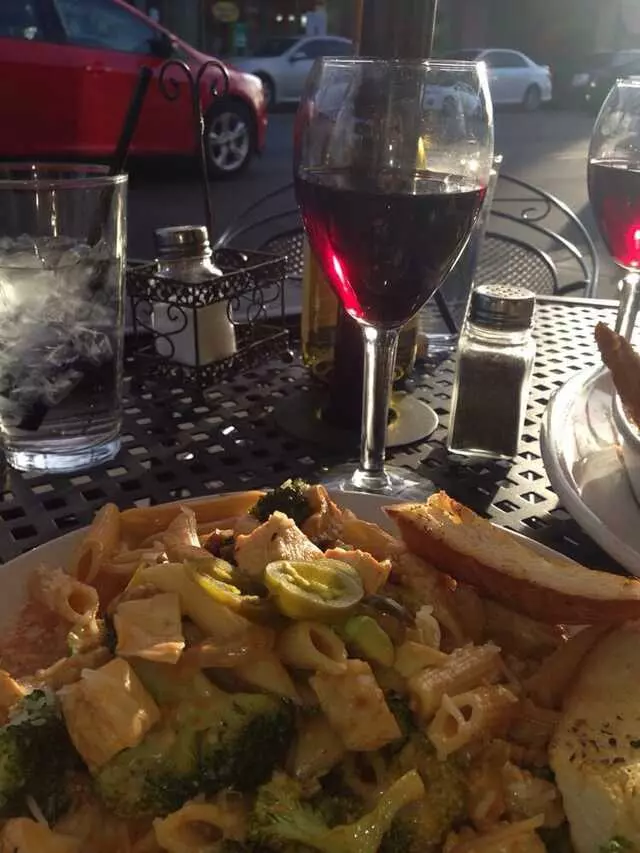 Anselmo’s Bistro & Bar