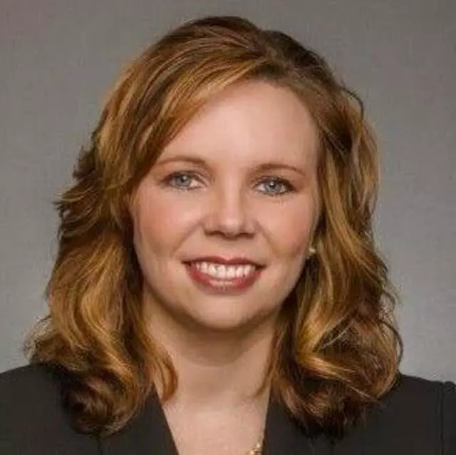Amy Johnston - Prudential Parks & Weisberg