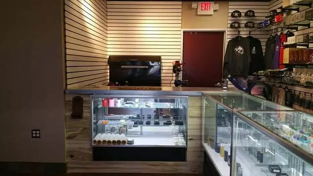 723 Vapor Shop & Lounge