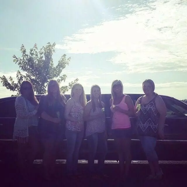 2 Vets And A Limo