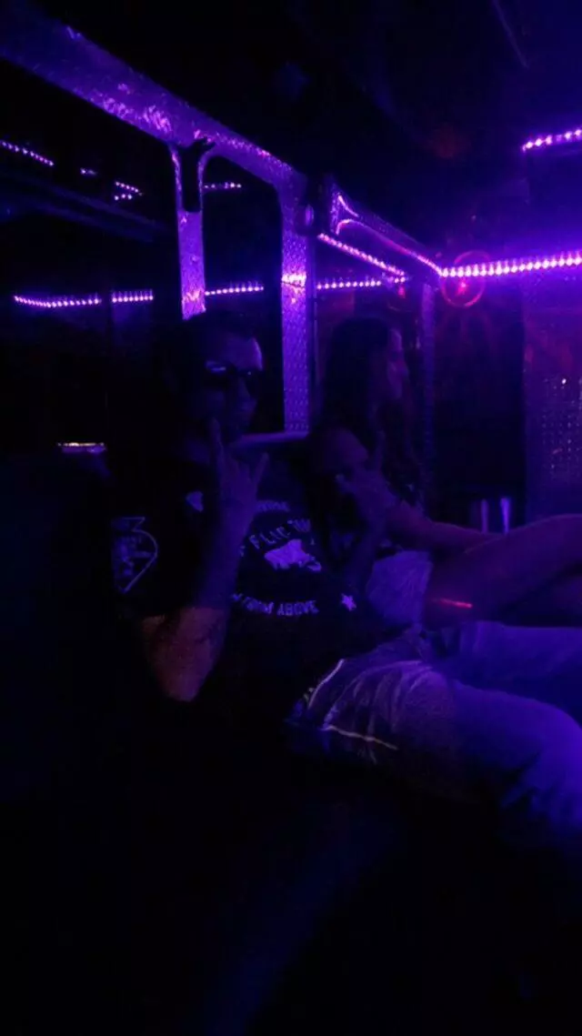 2 Vets And A Limo