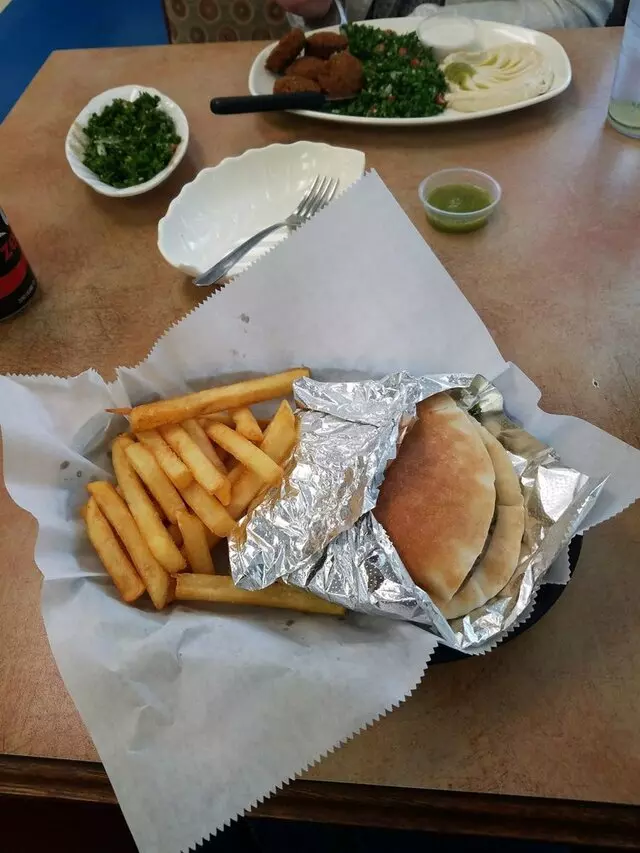 Alwatan Restaurant