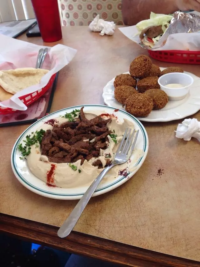 Alwatan Restaurant