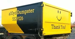 a10 yd Dumpster