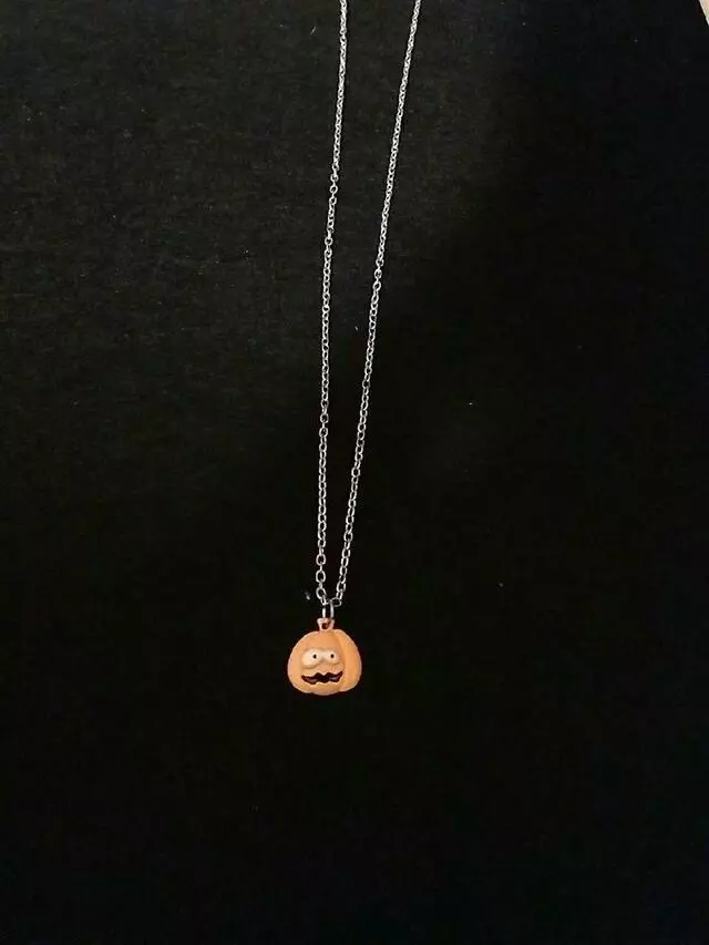 Amber’s Handmade Crafts And Jewelry