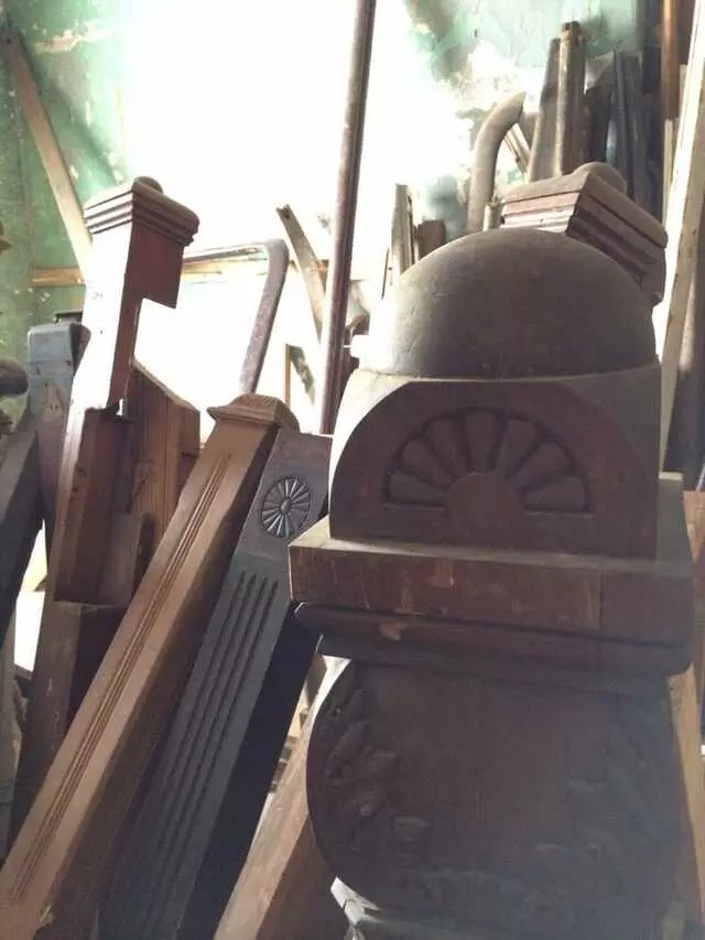 Architectural Salvage, WD