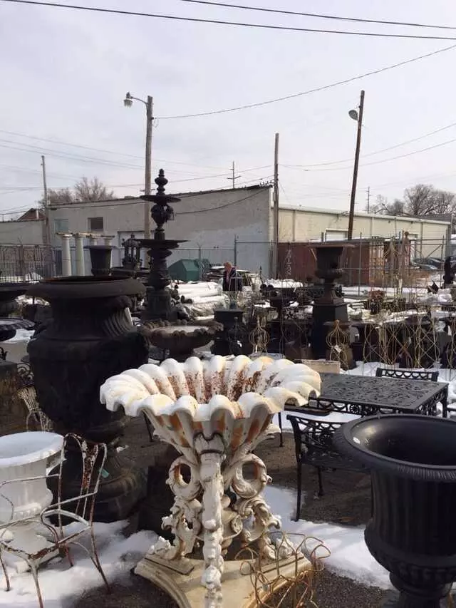 Architectural Salvage, WD
