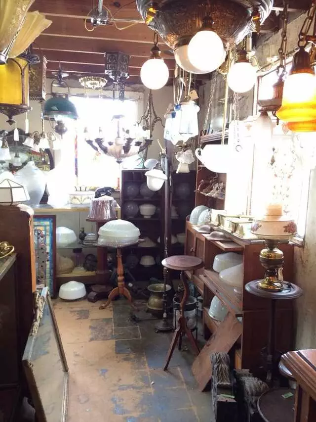 Architectural Salvage, WD