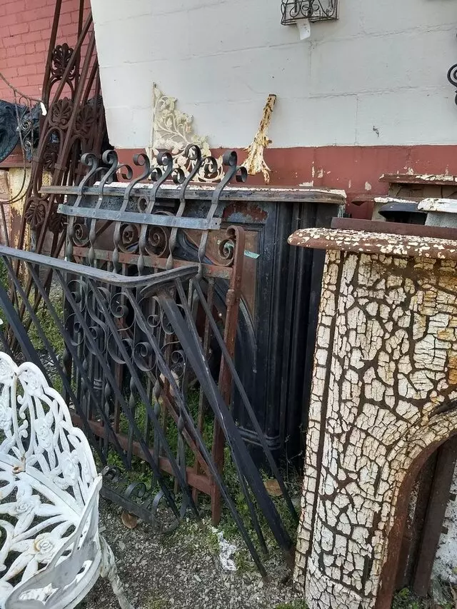 Architectural Salvage, WD