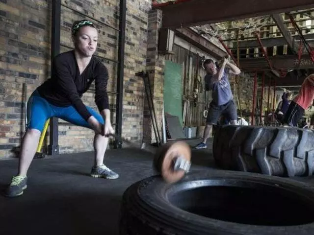 BAREfit Adventure Training