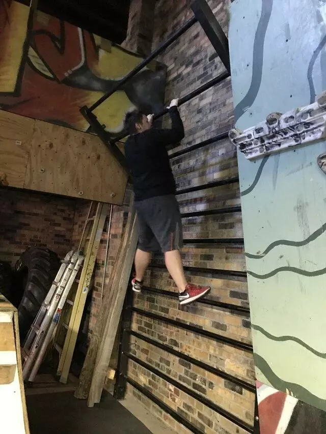 BAREfit Adventure Training