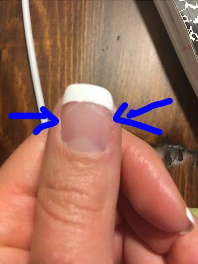Nail Bar