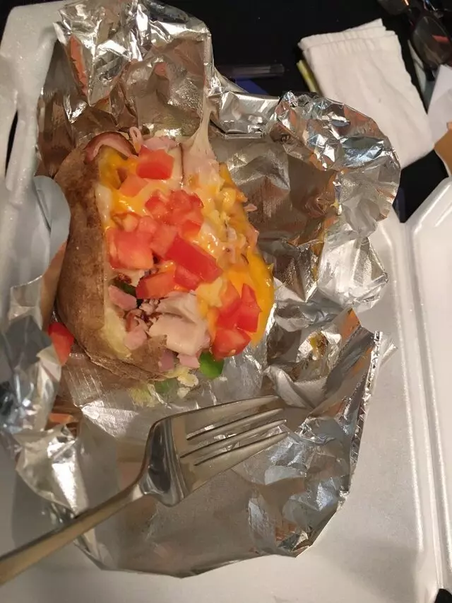 Alley Cat Cafe & Catering