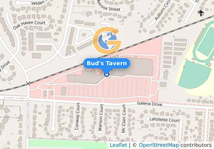 Bud&apos;s Tavern