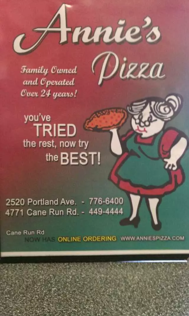 Annie’s Pizza