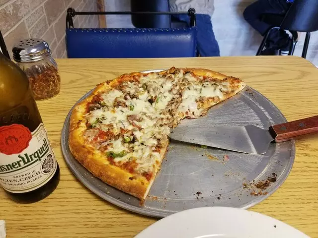 Arno Pizza