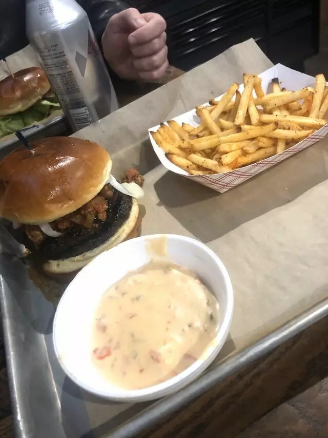 Scooter's Triple B's