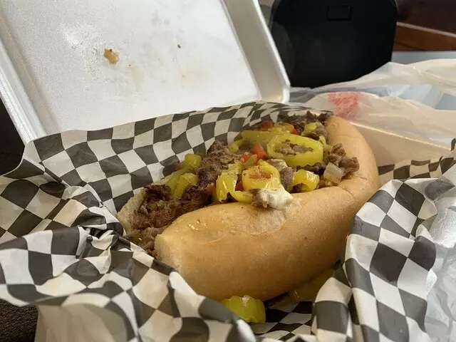 Barry’s Cheesesteaks And More