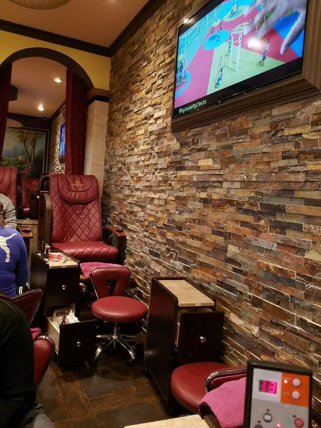 Anthony Vince Nail Spa