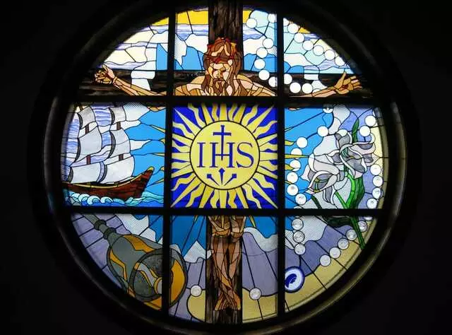 Art Glass With Finesse