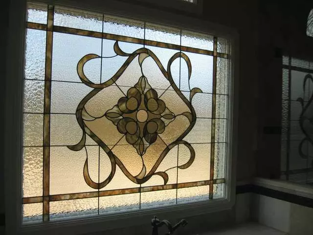 Art Glass With Finesse