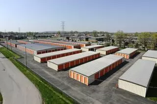 A Pro Bowl Self Storage