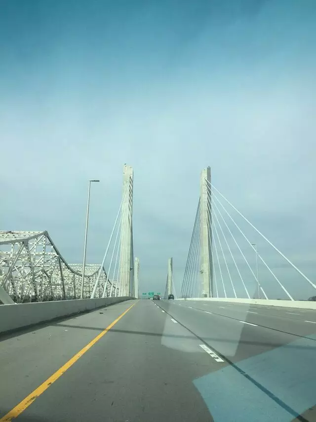 Abraham Lincoln Bridge