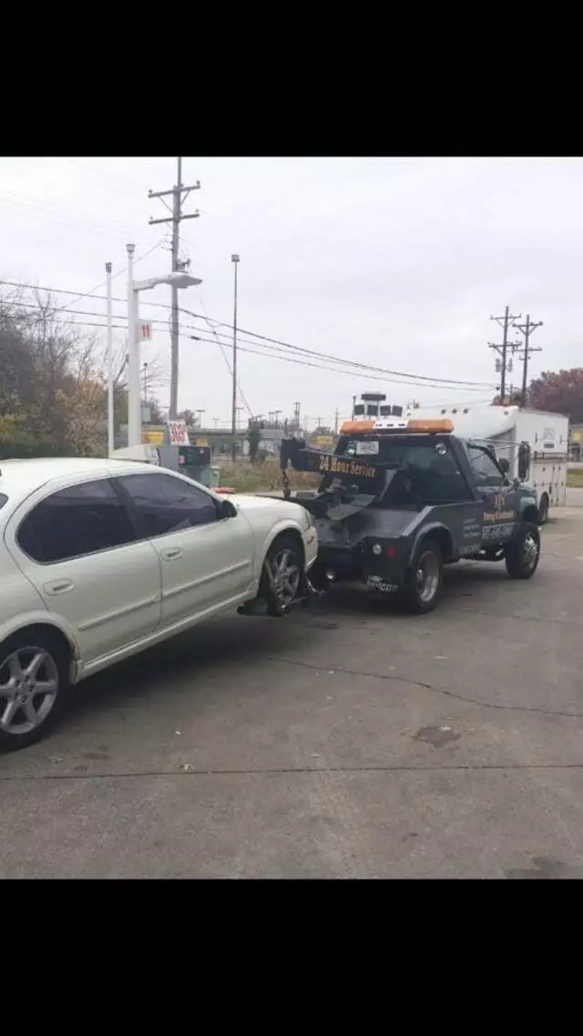 AJ’s Towing Service