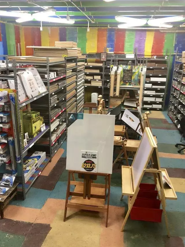 Artist & Craftsman Supply