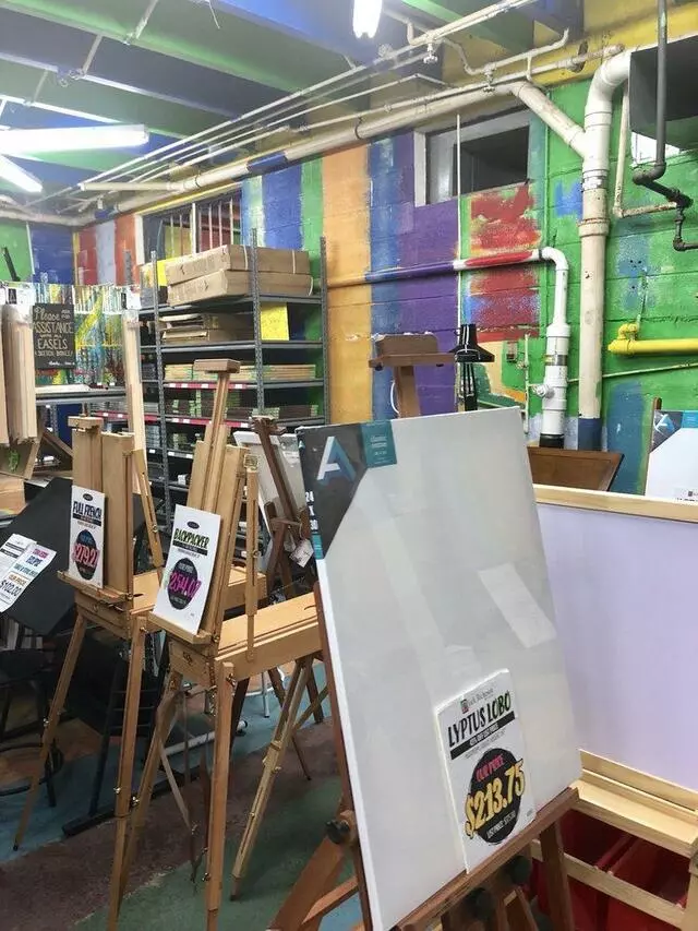 Artist & Craftsman Supply