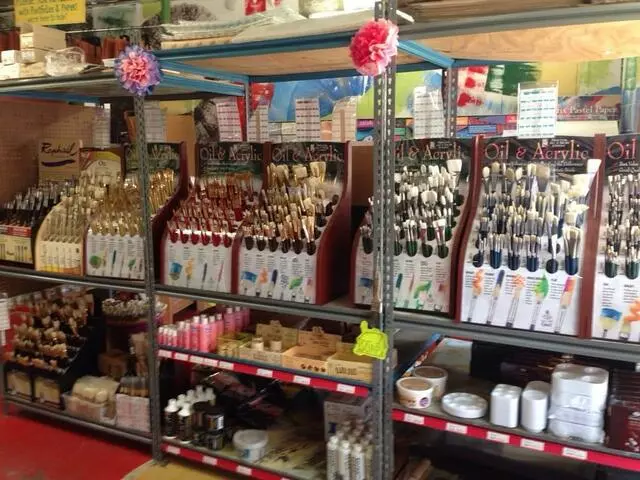 Artist & Craftsman Supply