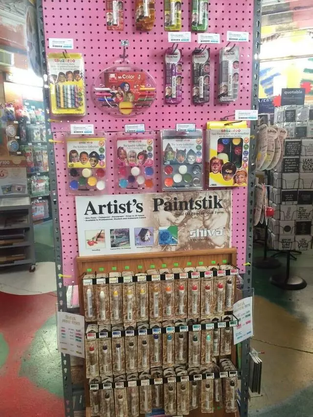 Artist & Craftsman Supply