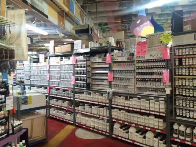 Artist & Craftsman Supply
