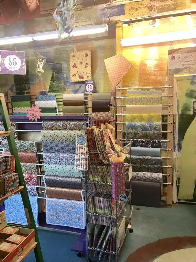Artist & Craftsman Supply