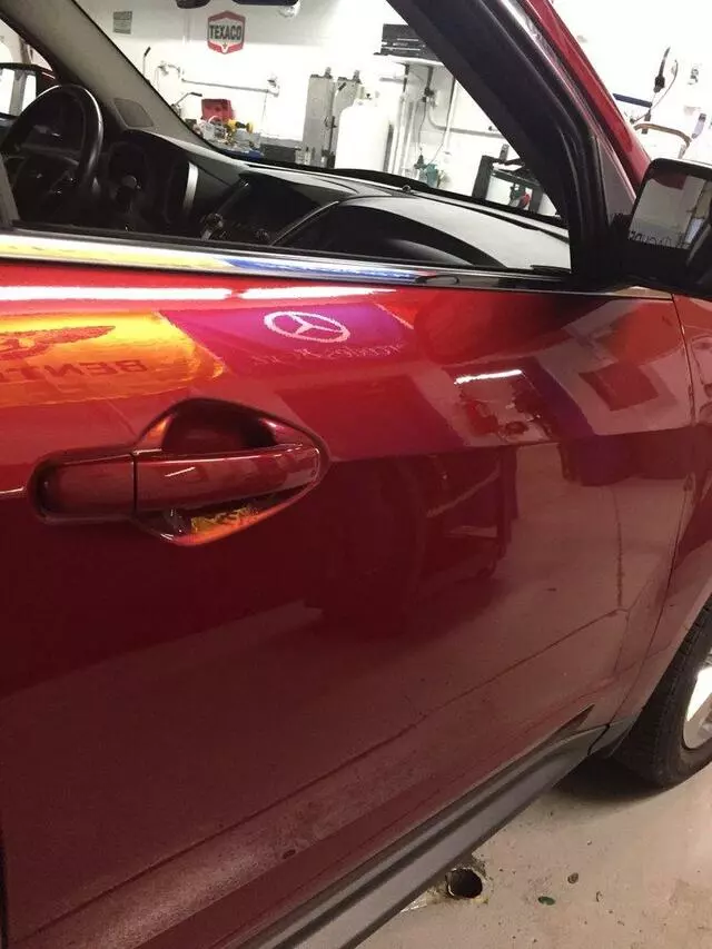 AcuDENT-Paintless Dent Repair