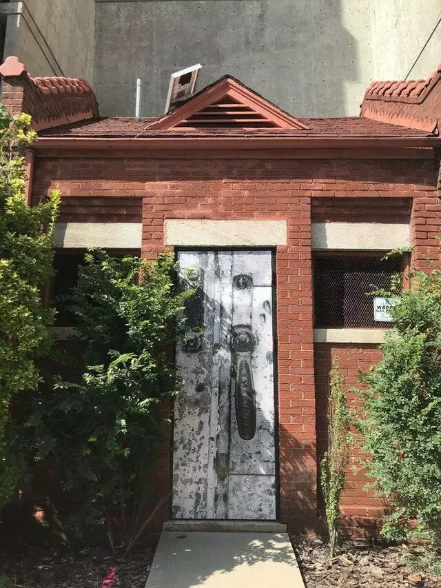 Alley Gallery