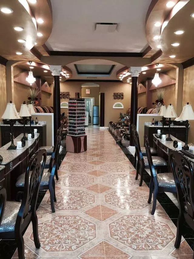 Avalon Nails & Spa