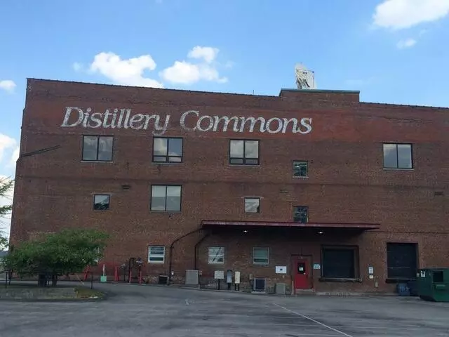 Antiques At Distillery Commons
