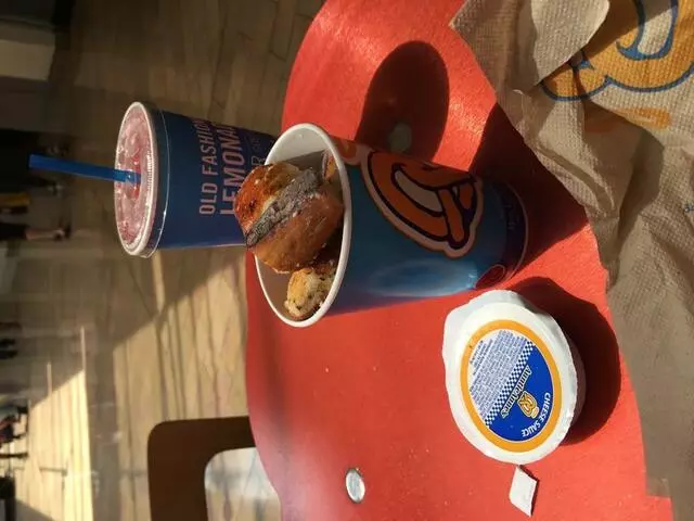 Auntie Anne’s