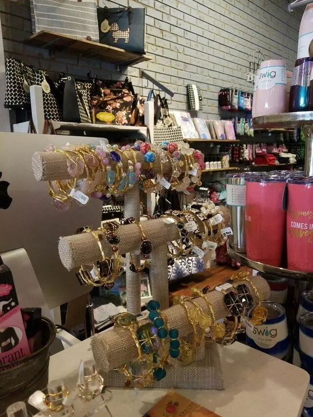 Apricot Lane Boutique