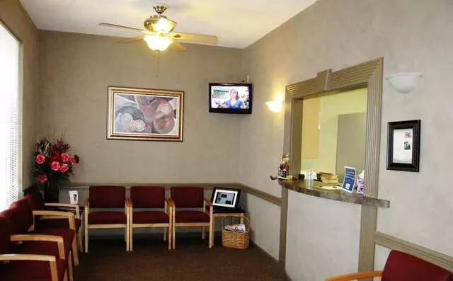 Advanced Dental Center
